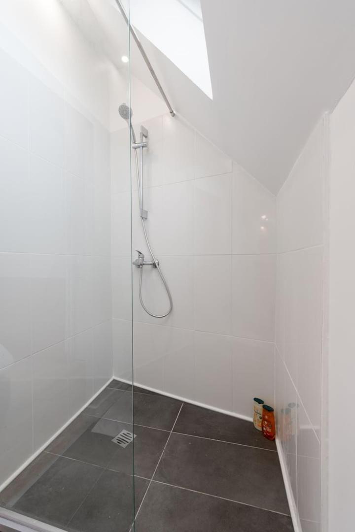 Lille Centre - Bel Appartement Sous Les Combles ! 外观 照片